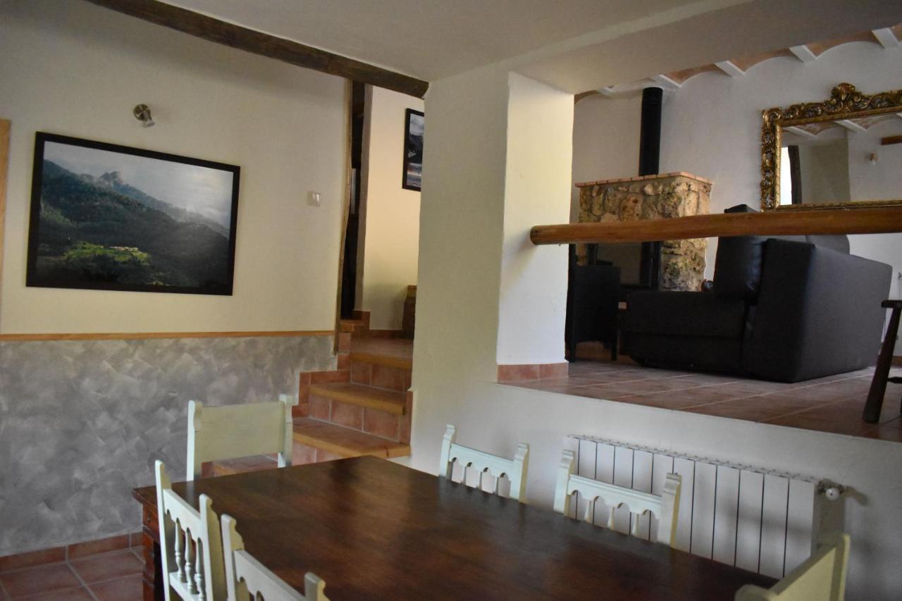 Casas Rurales El Nacimiento 蓬托内斯 外观 照片