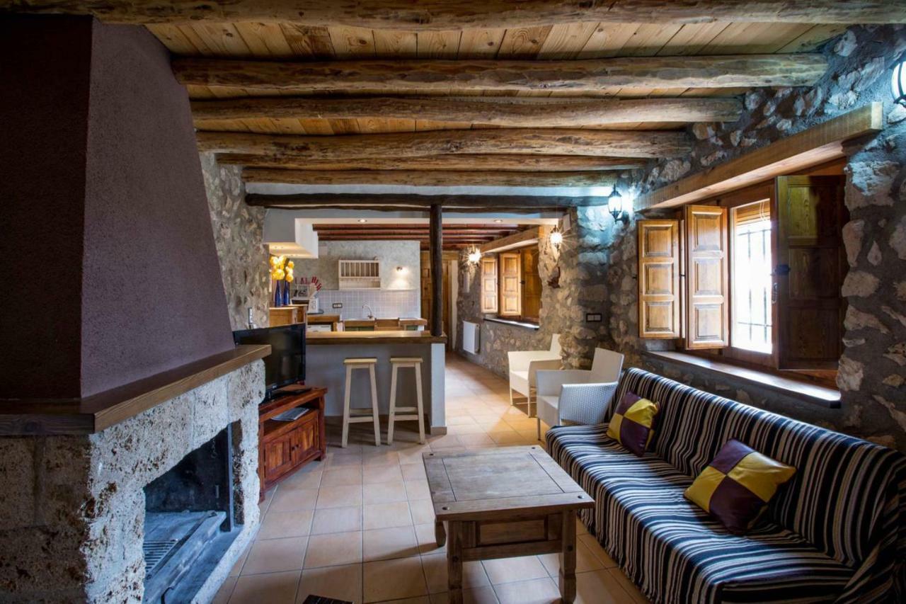 Casas Rurales El Nacimiento 蓬托内斯 外观 照片